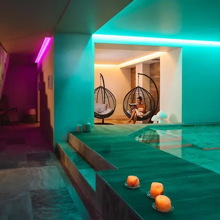 Mayer & Splendid - Wellness E Hotel 4*